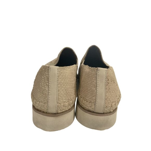 Donald J Pliner Women's Size 7.5 Beige Textured Slip-On Loafers shoes - Picture 4 of 7